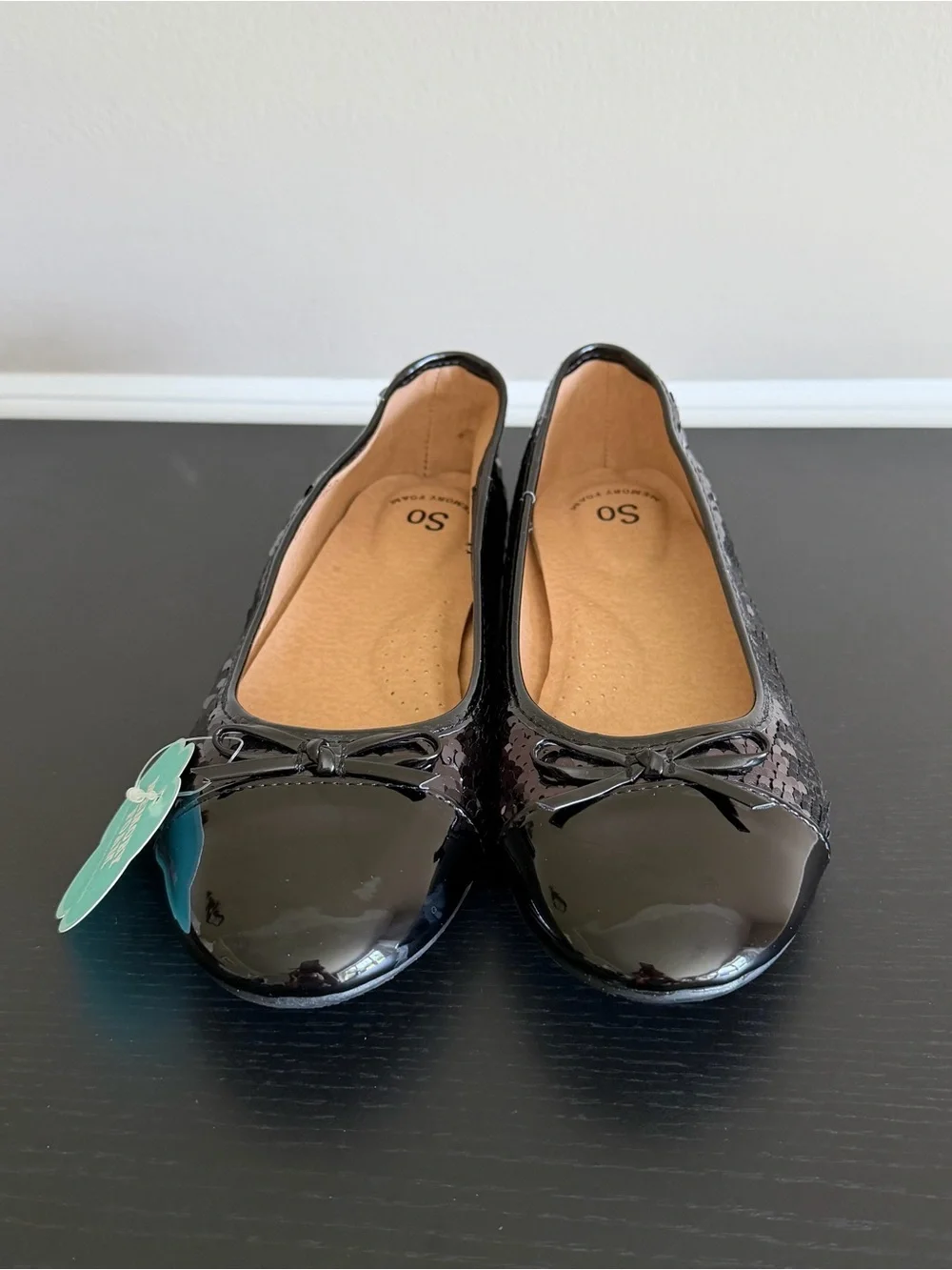 SO Roselyn Girls 5 Ballet Flats Black Silver Reversible Sequins Memory Foam